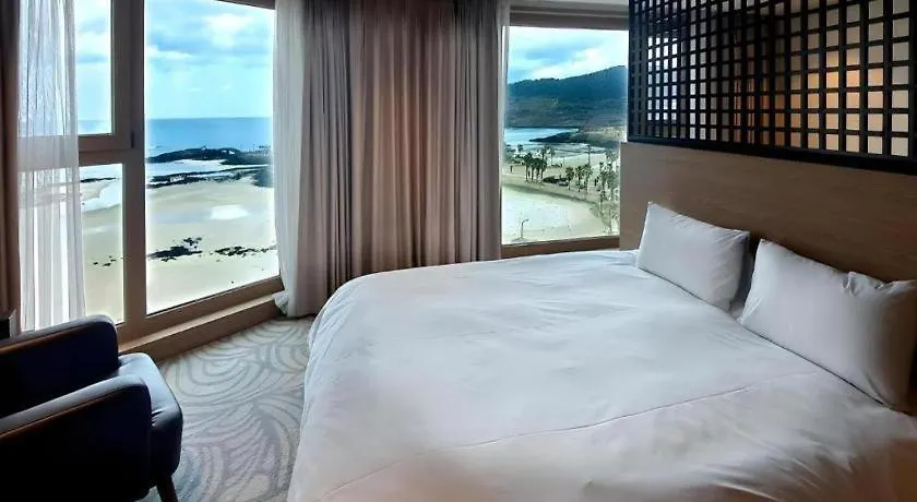 Ebenezer Hotel Hamdong-ni 4*,