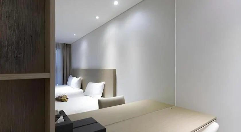 ****  Ebenezer Hotel Hamdong-ni South Korea