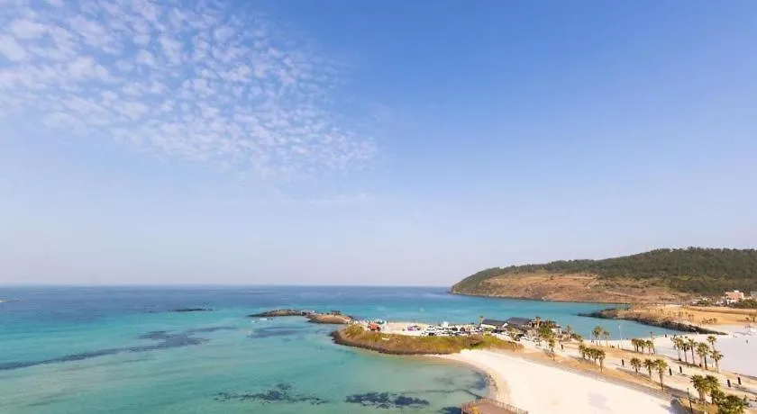 Ebenezer Hotel Hamdong-ni