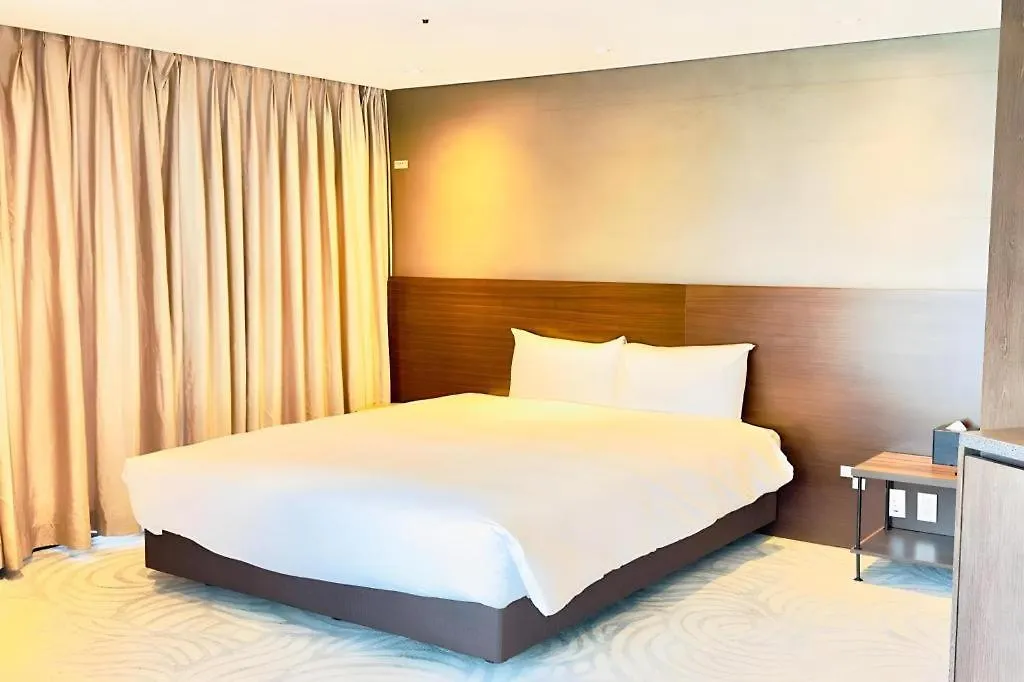 Ebenezer Hotel Hamdong-ni